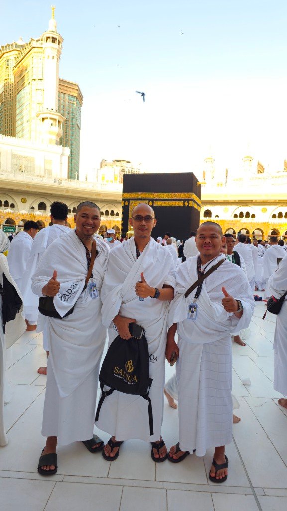 Biro perjalanan haji reguler, plus, dan furoda. Travel umrah reguler, plus, dan private. Halal tour Indonesia dan Internasional.