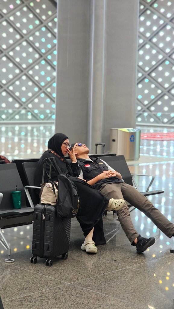 Biro perjalanan haji reguler, plus, dan furoda. Travel umrah reguler, plus, dan private. Halal tour Indonesia dan Internasional.