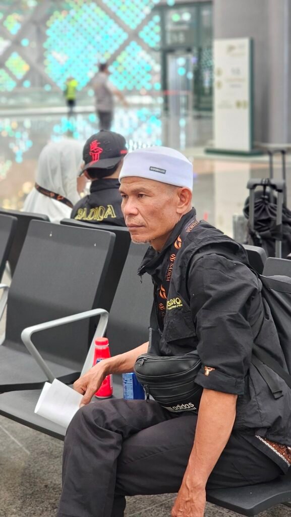 Biro perjalanan haji reguler, plus, dan furoda. Travel umrah reguler, plus, dan private. Halal tour Indonesia dan Internasional.
