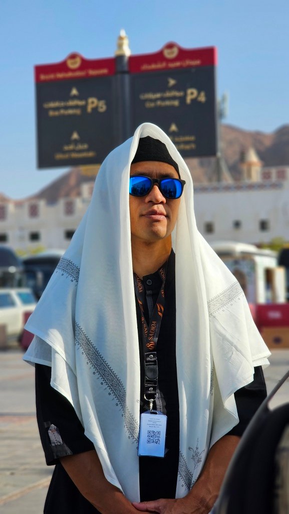 Biro perjalanan haji reguler, plus, dan furoda. Travel umrah reguler, plus, dan private. Halal tour Indonesia dan Internasional.