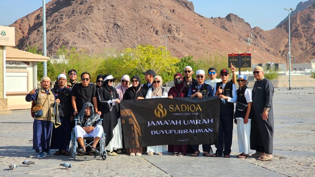 Biro perjalanan haji reguler, plus, dan furoda. Travel umrah reguler, plus, dan private. Halal tour Indonesia dan Internasional.