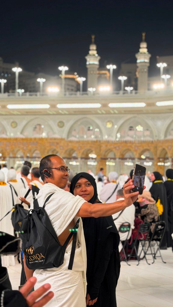 Biro perjalanan haji reguler, plus, dan furoda. Travel umrah reguler, plus, dan private. Halal tour Indonesia dan Internasional.