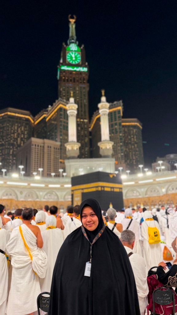 Biro perjalanan haji reguler, plus, dan furoda. Travel umrah reguler, plus, dan private. Halal tour Indonesia dan Internasional.