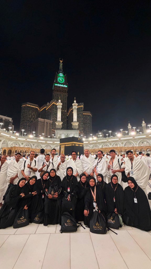 Biro perjalanan haji reguler, plus, dan furoda. Travel umrah reguler, plus, dan private. Halal tour Indonesia dan Internasional.